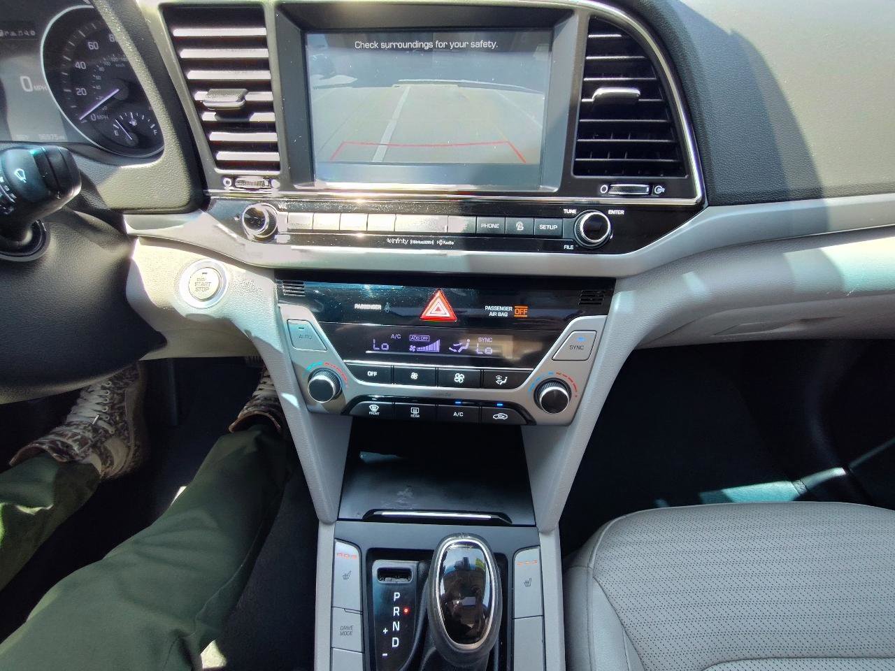 Used 2018 Hyundai Elantra Limited w/ Limited Ultimate Package 02 FWD image 23