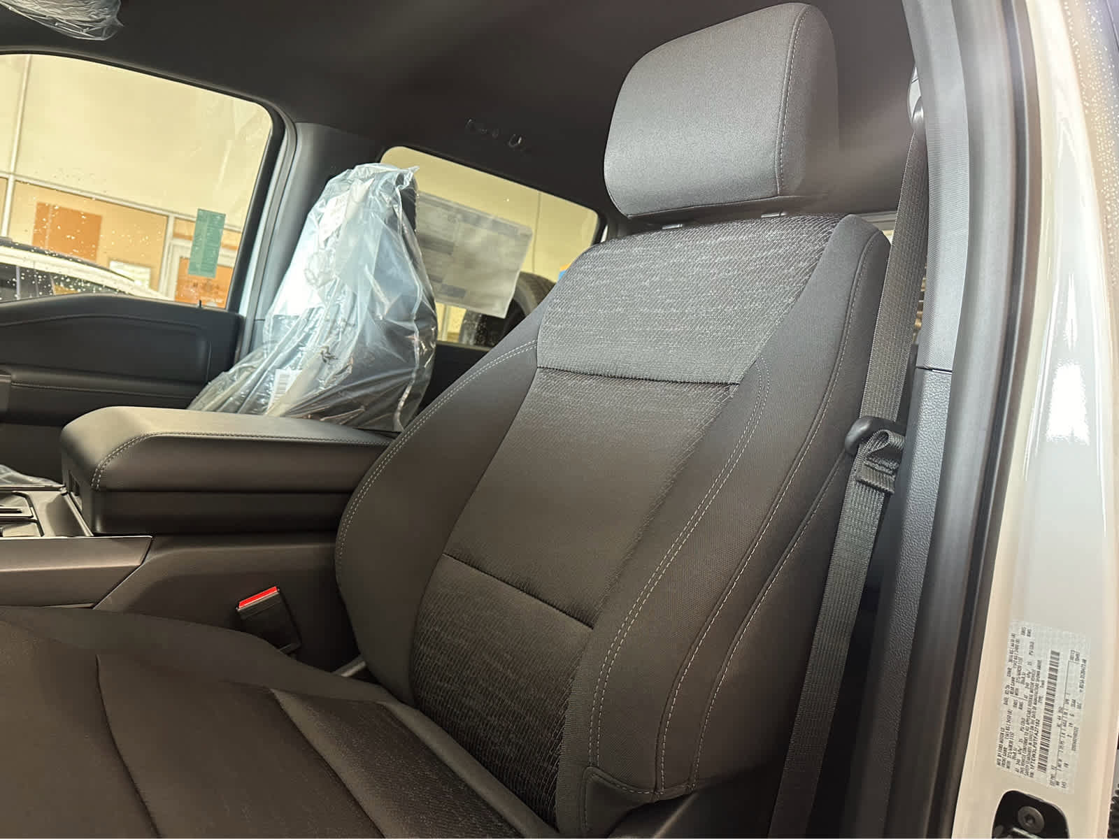 New 2026 Ford F150 XLT w/ Equipment Group 302A MID image 17