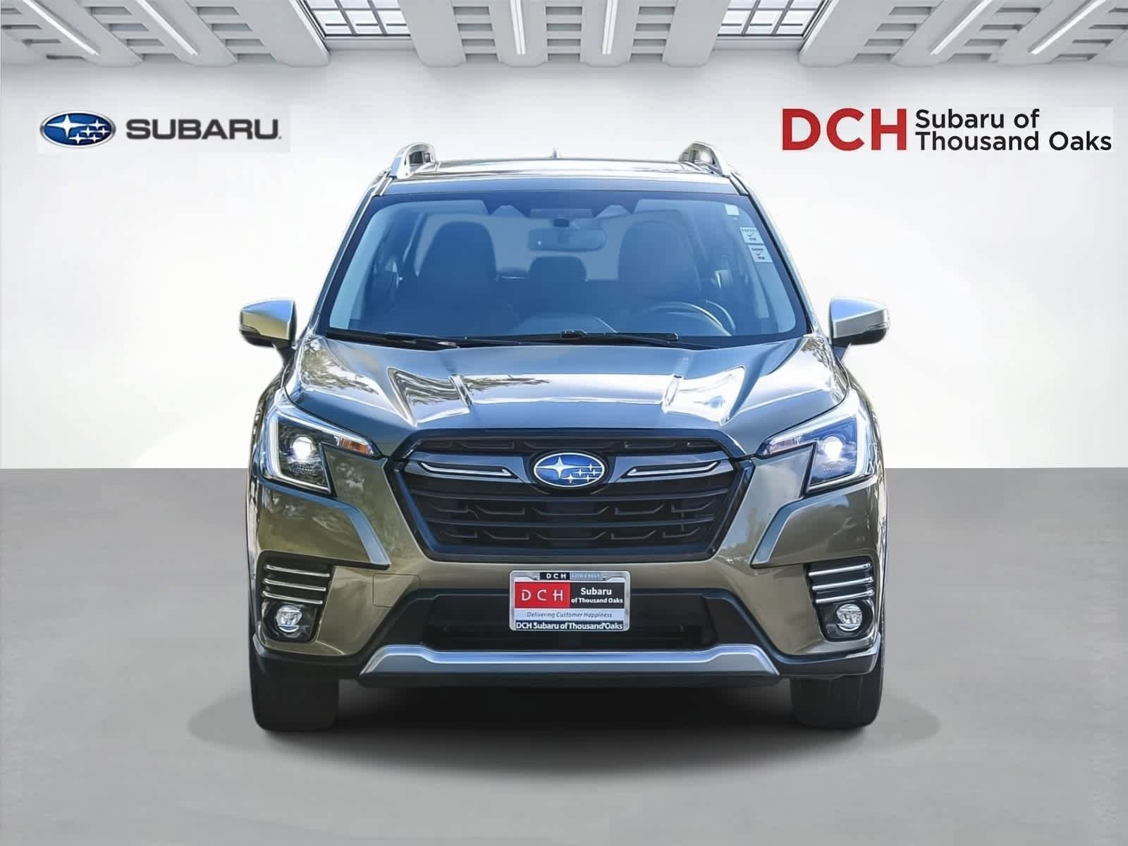 Certified 2023 Subaru Forester Touring AWD/4WD image 2