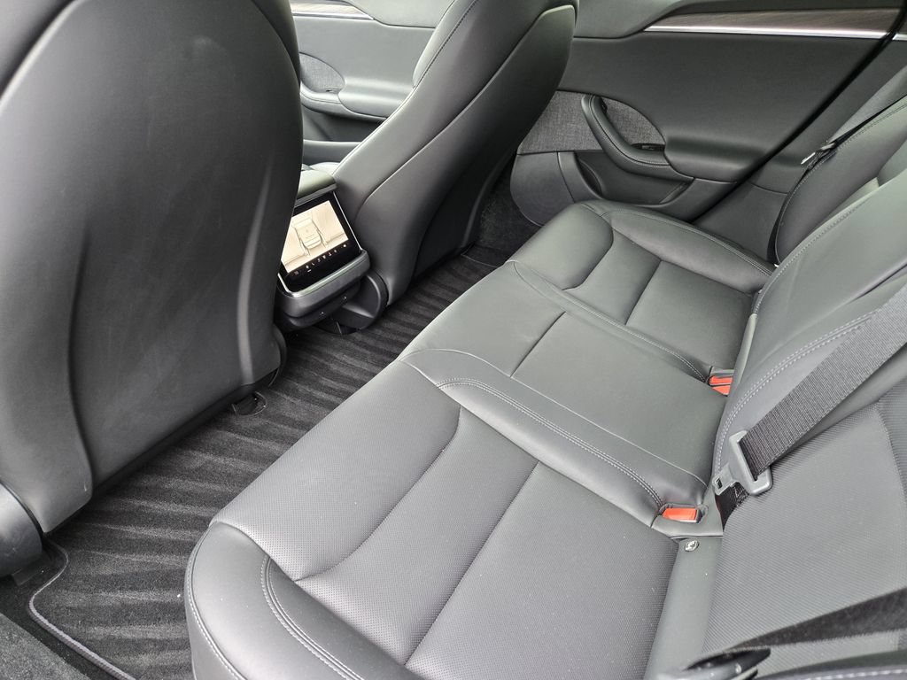 Used 2022 Tesla Model S AWD/4WD image 24