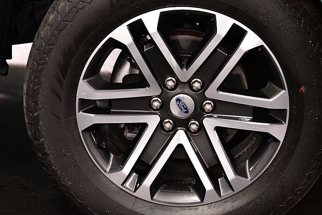 Used 2023 Ford F150 XL w/ STX Appearance Package AWD/4WD image 9