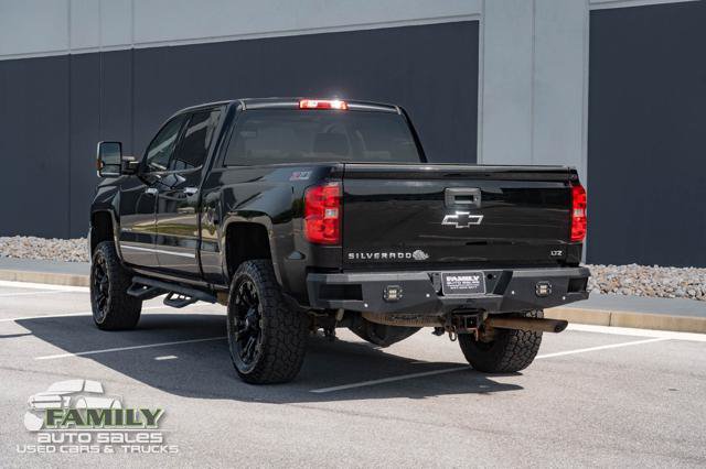 Used 2016 Chevrolet Silverado 3500 LTZ AWD/4WD image 7