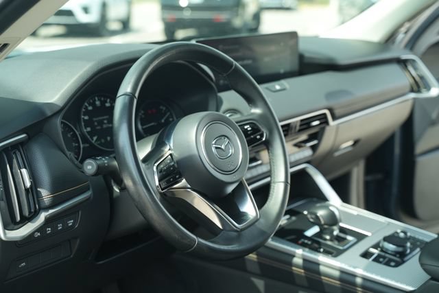 Used 2025 MAZDA CX-70 3.3 Turbo w/ Preferred Package AWD/4WD image 28