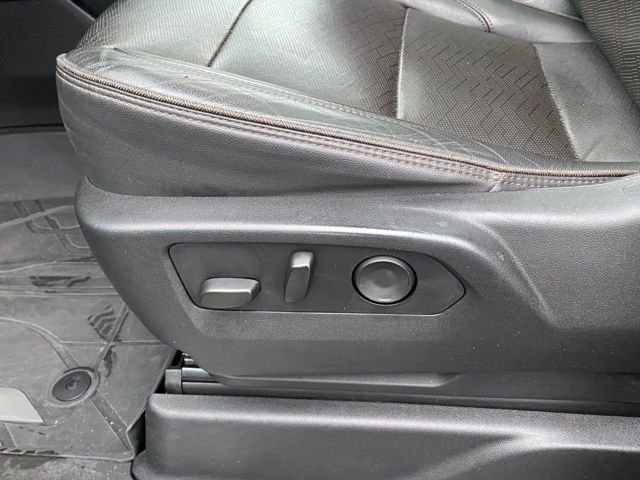 Used 2021 Chevrolet Tahoe High Country w/ Premium Package image 25