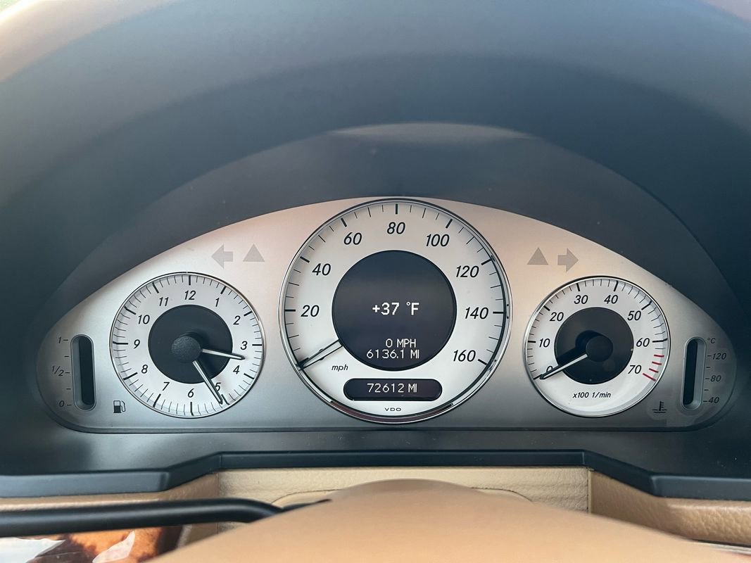 Used 2008 Mercedes-Benz E 350 4MATIC w/ Premium Pkg 1 image 11