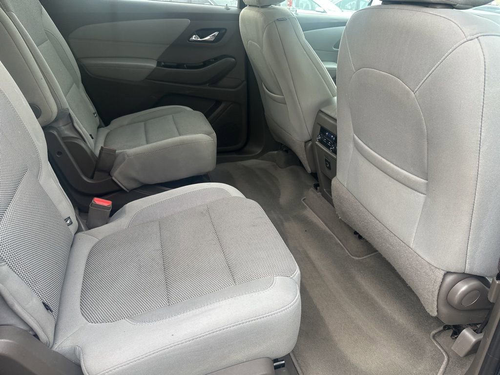Used 2019 Chevrolet Traverse LT image 21
