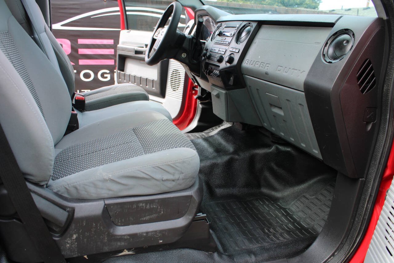Used 2015 Ford F250 XL w/ Power Equipment Group AWD/4WD image 13