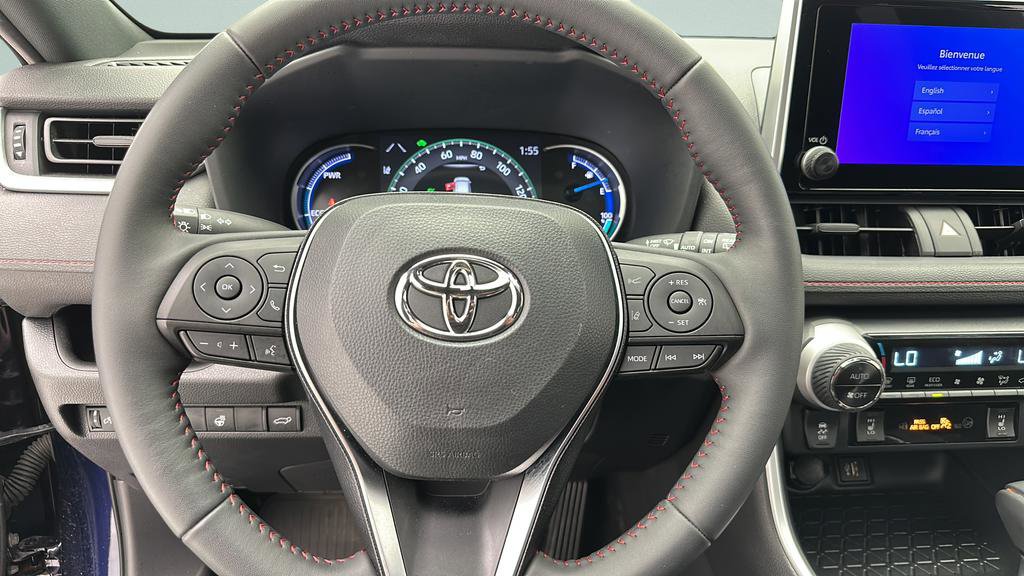 Used 2024 Toyota RAV4 SE w/ Weather & Moonroof Package AWD/4WD image 17