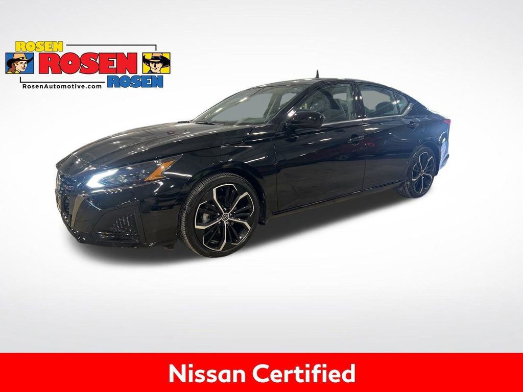 Certified 2024 Nissan Altima 2.5 SR w/ SR Premium Package image 1