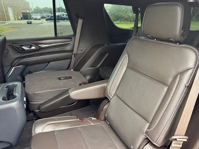 Used 2022 GMC Yukon Denali AWD/4WD image 13