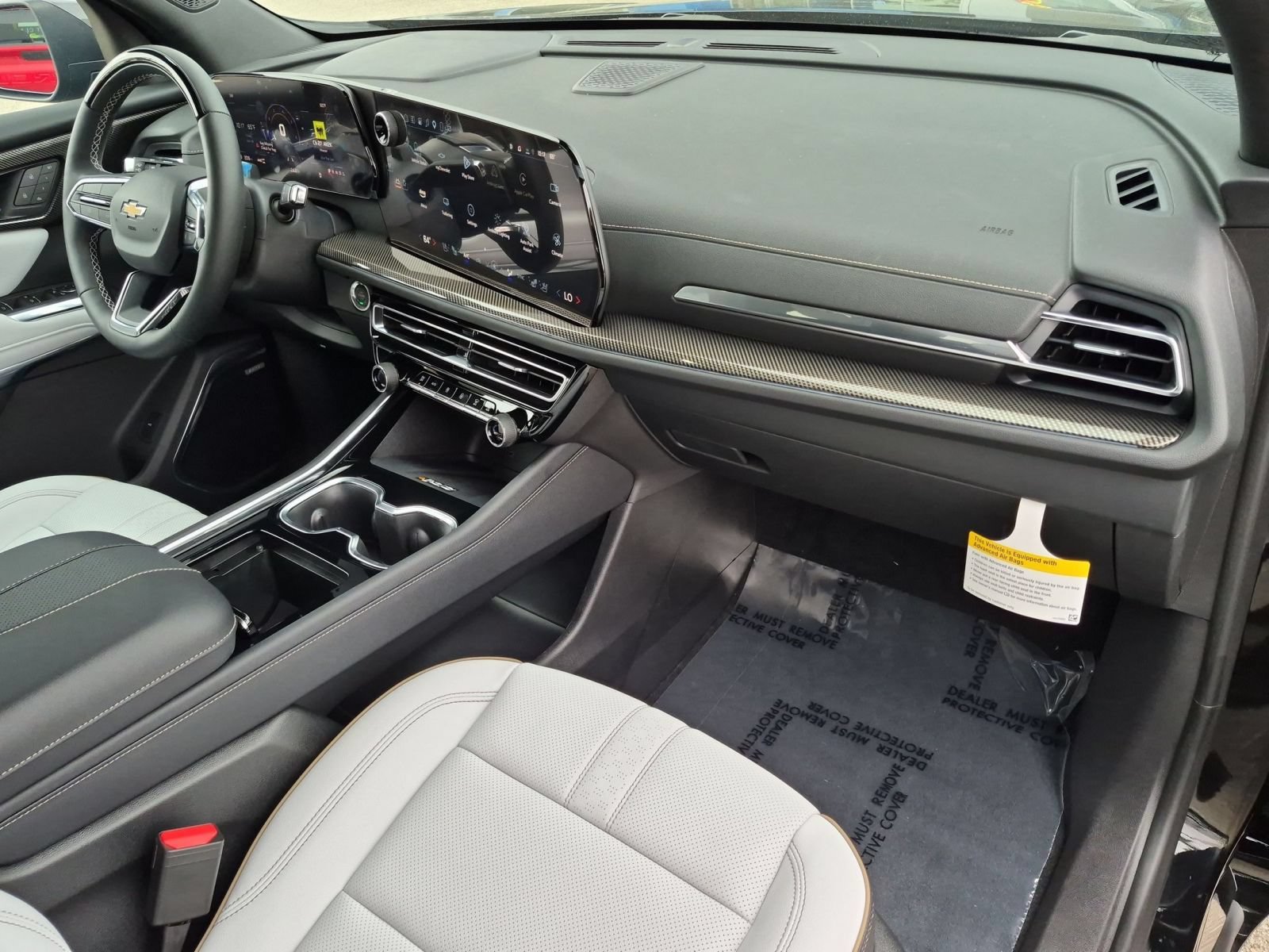 Used 2025 Chevrolet Traverse High Country w/ LPO, Floor Liner Package AWD/4WD image 29
