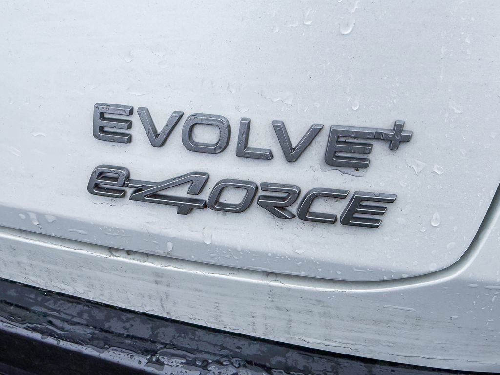 Certified 2025 Nissan Ariya AWD image 6