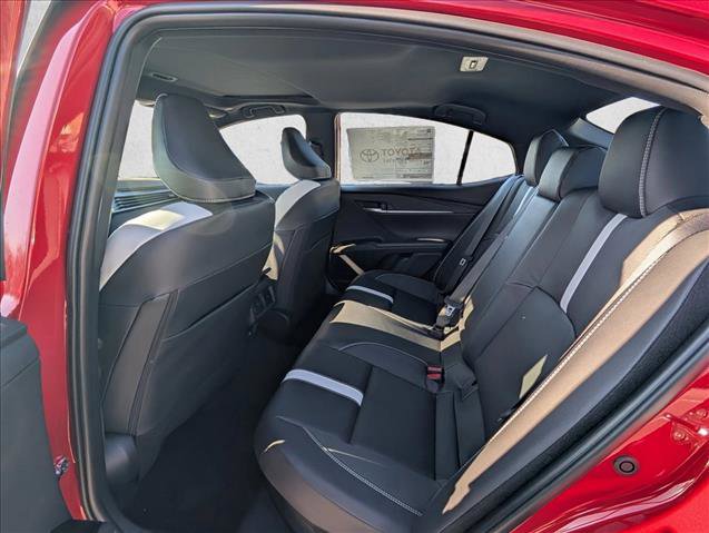 New 2026 Toyota Camry Hybrid image 15