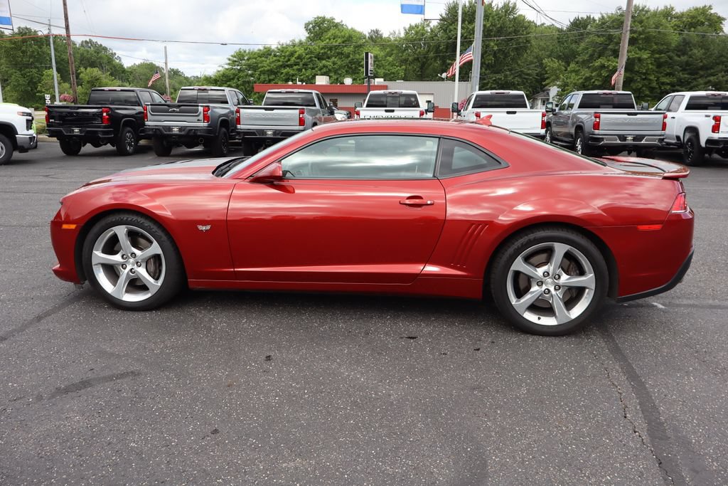 Used 2015 Chevrolet Camaro SS w/ RS Package RWD image 24