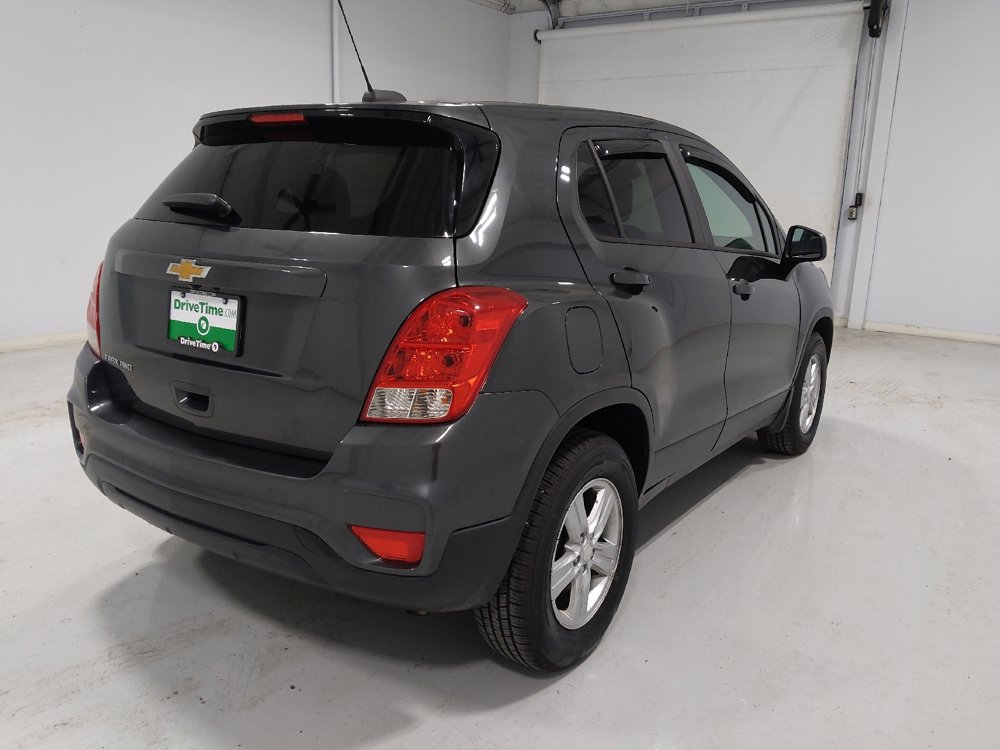Used 2020 Chevrolet Trax LS w/ Tint and Cruise Package AWD/4WD image 9