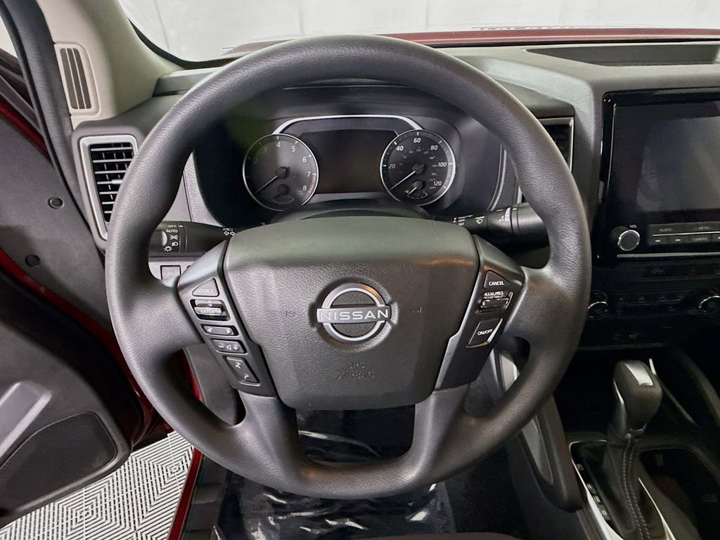 Used 2024 Nissan Frontier SV w/ Tow Package image 21