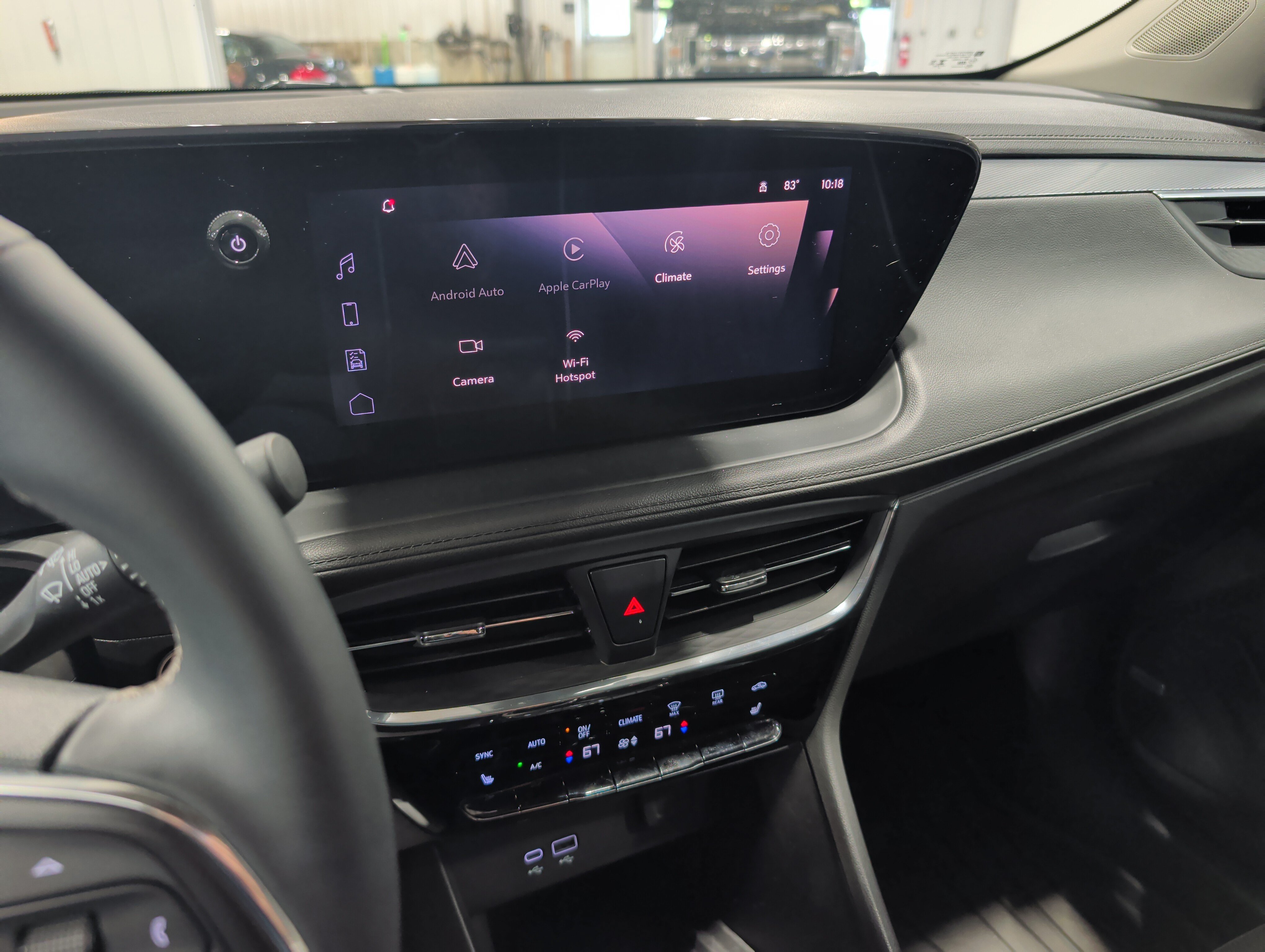 Used 2025 Buick Encore GX Avenir w/ Avenir Technology Package AWD/4WD image 10
