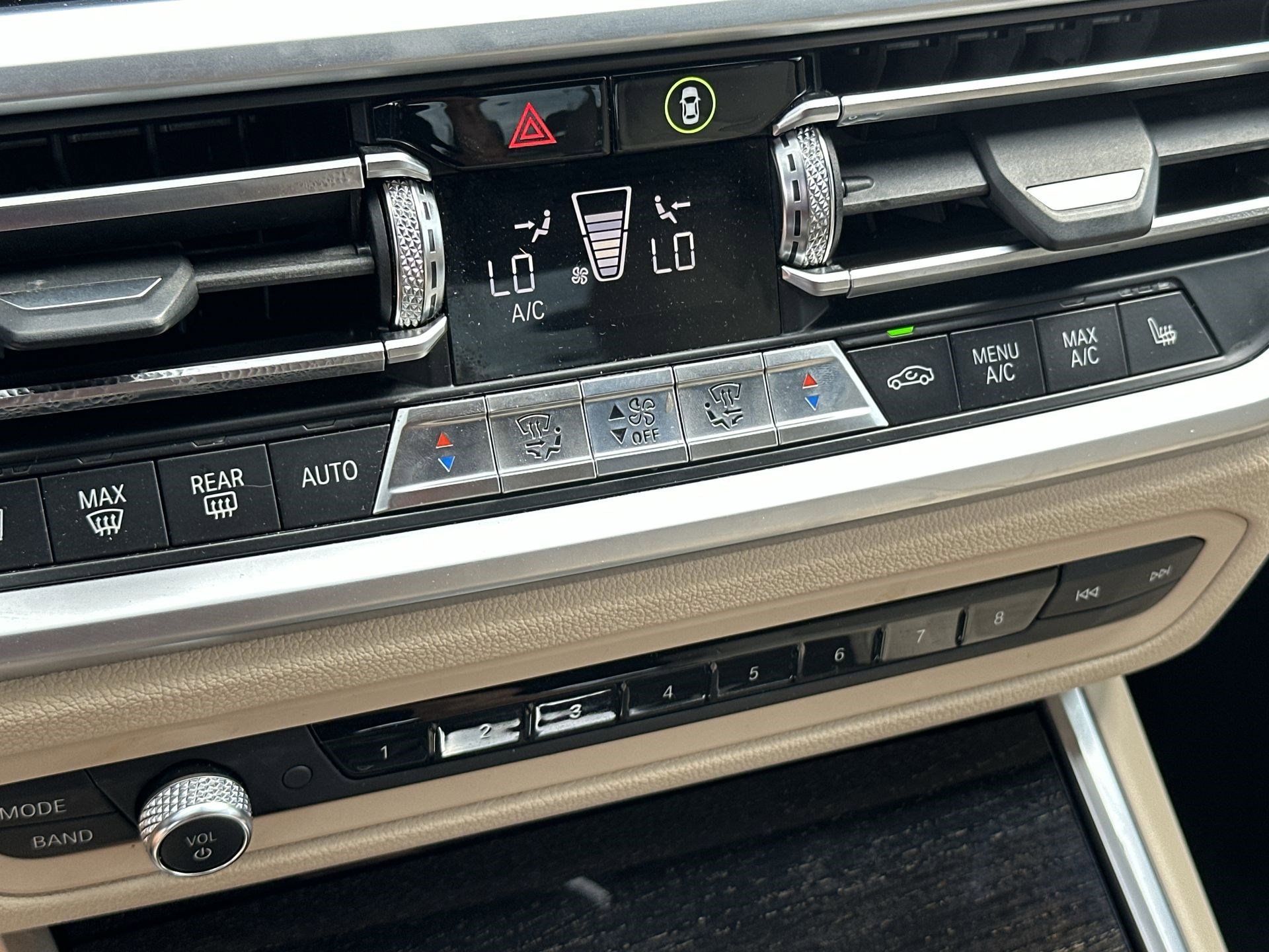 Used 2019 BMW 330i Sedan w/ Convenience Package RWD image 16