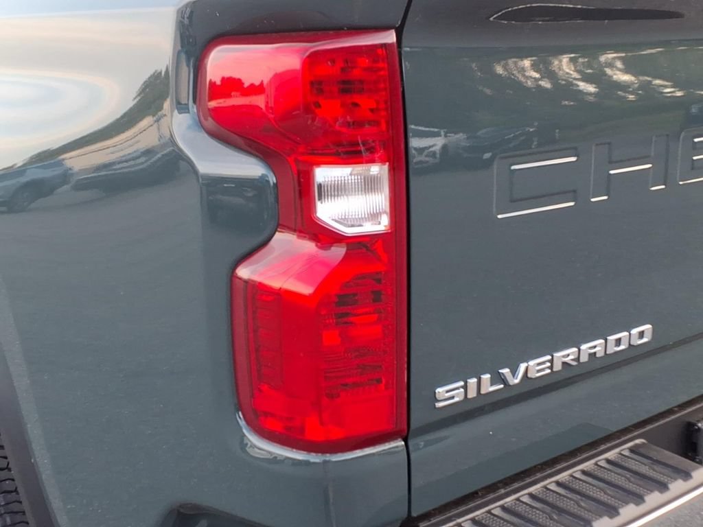 New 2026 Chevrolet Silverado 2500 LT w/ Safety Package AWD/4WD image 11