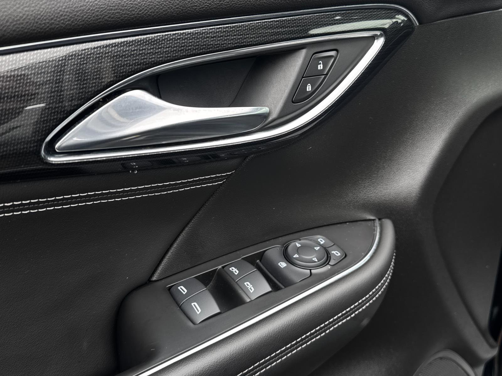 Used 2023 Buick Envision Preferred image 14