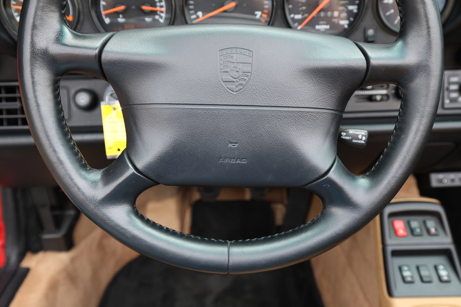 Used 1995 Porsche 911 Carrera RWD image 30