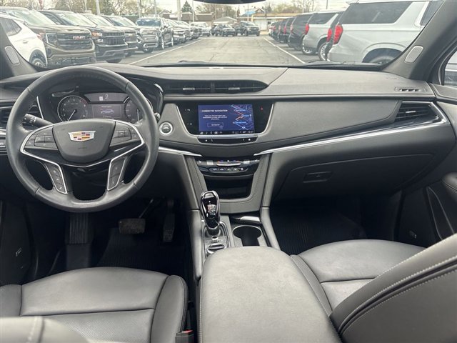 Certified 2024 Cadillac XT5 Premium Luxury w/ LPO, Floor Liner Package image 21