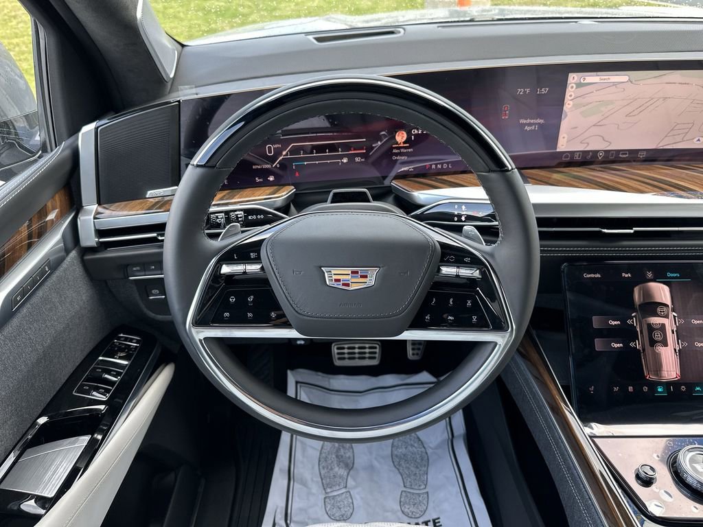 New 2026 Cadillac Escalade Platinum Sport w/ LPO, ONYX Package image 14