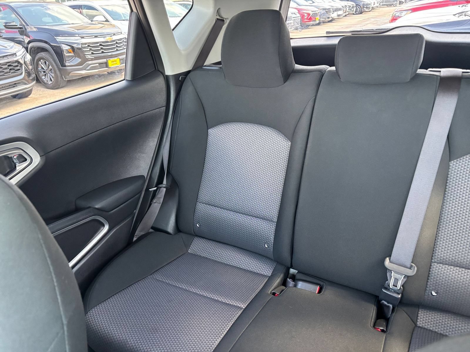 Used 2025 Kia Soul LX w/ LX Technology Package FWD image 32