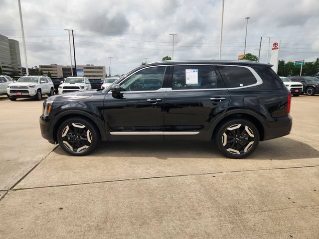 Used 2025 Kia Telluride S FWD image 4