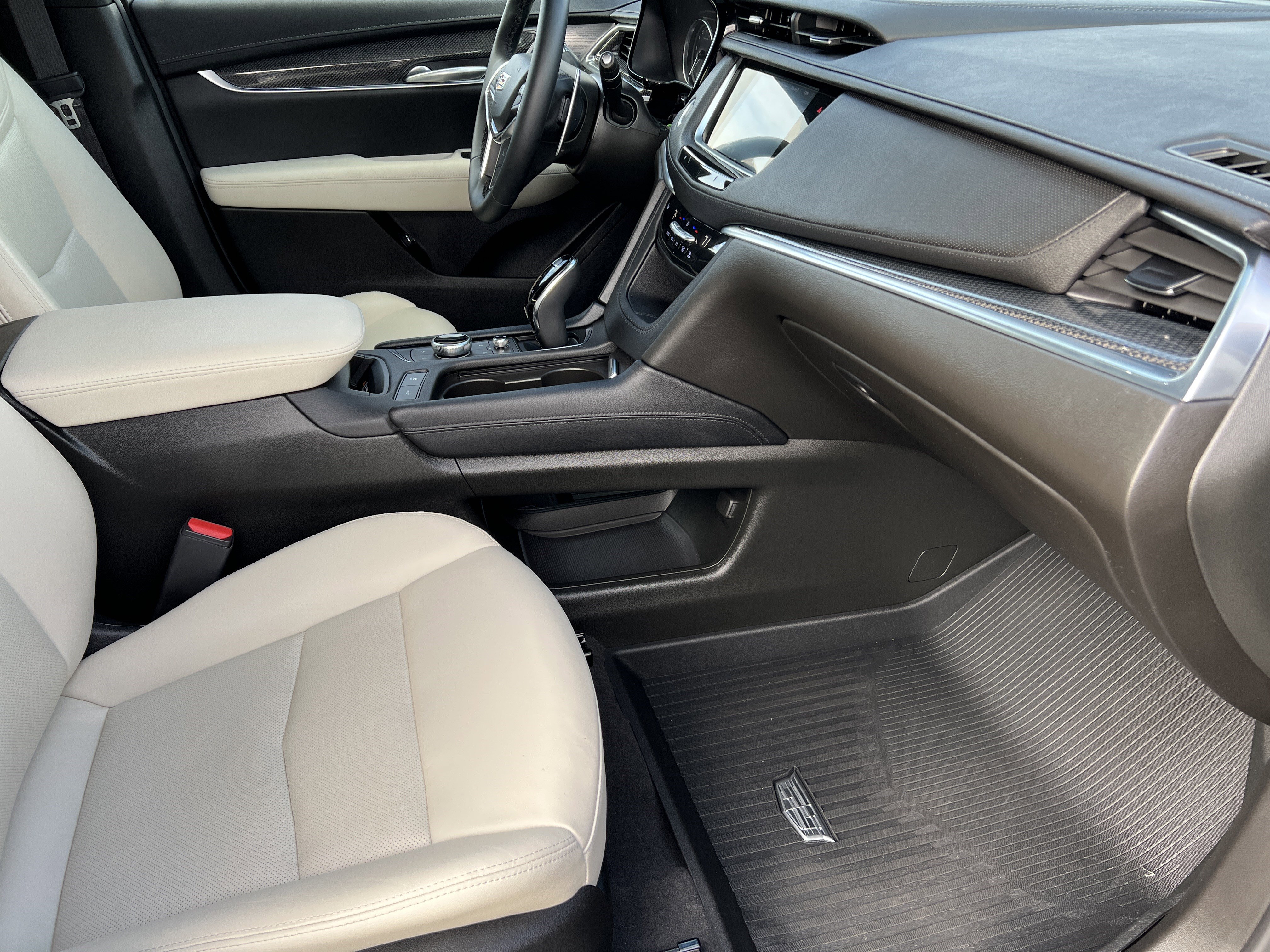 Used 2025 Cadillac XT5 Sportv image 25