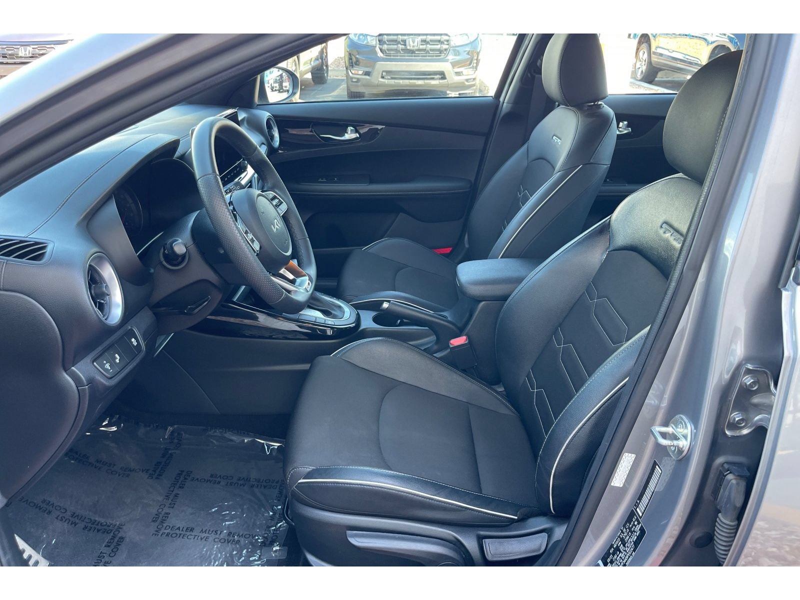 Used 2023 Kia Forte GT-Line FWD image 10