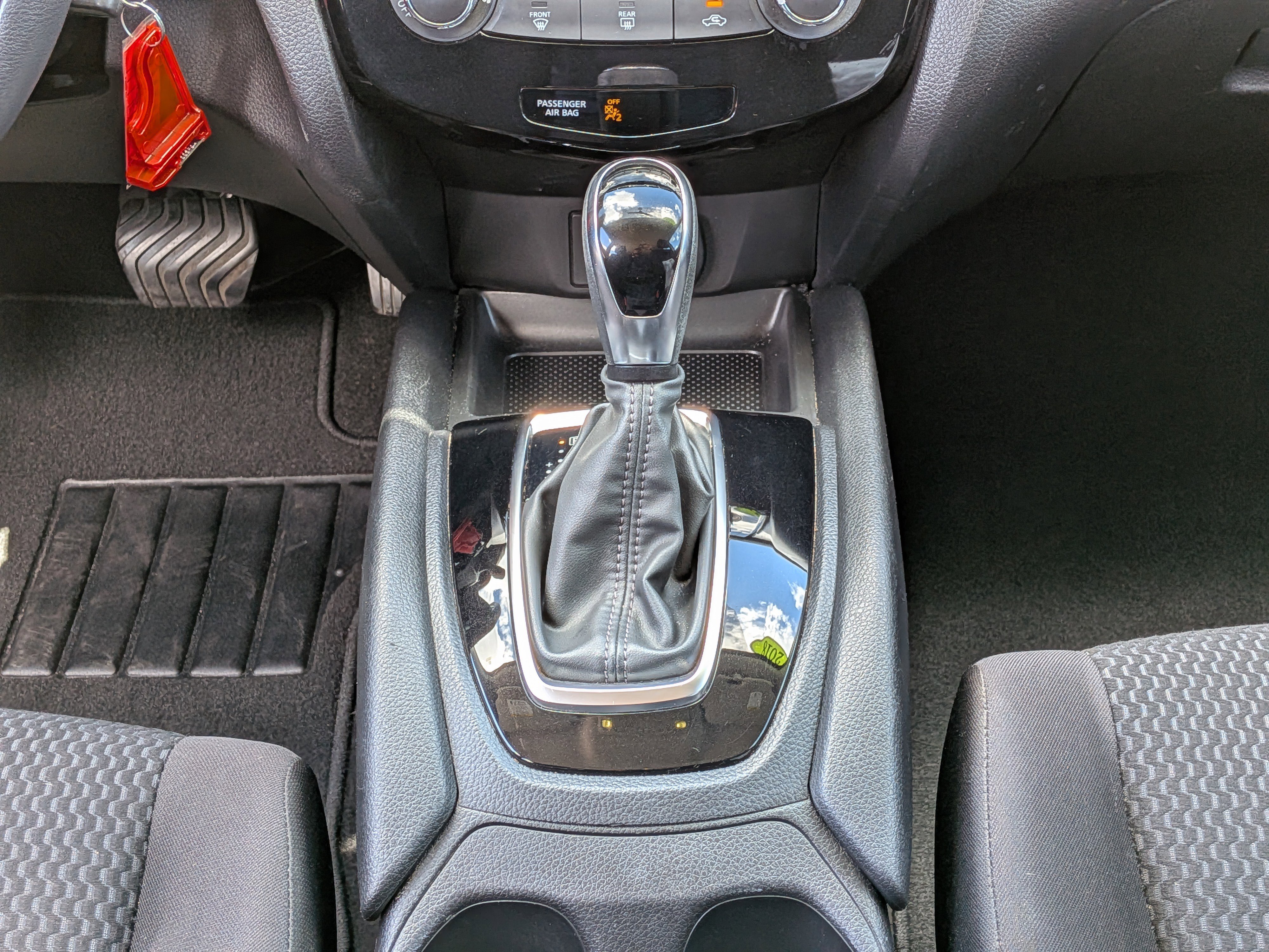 Used 2018 Nissan Rogue Sport S w/ S Appearance Package image 19