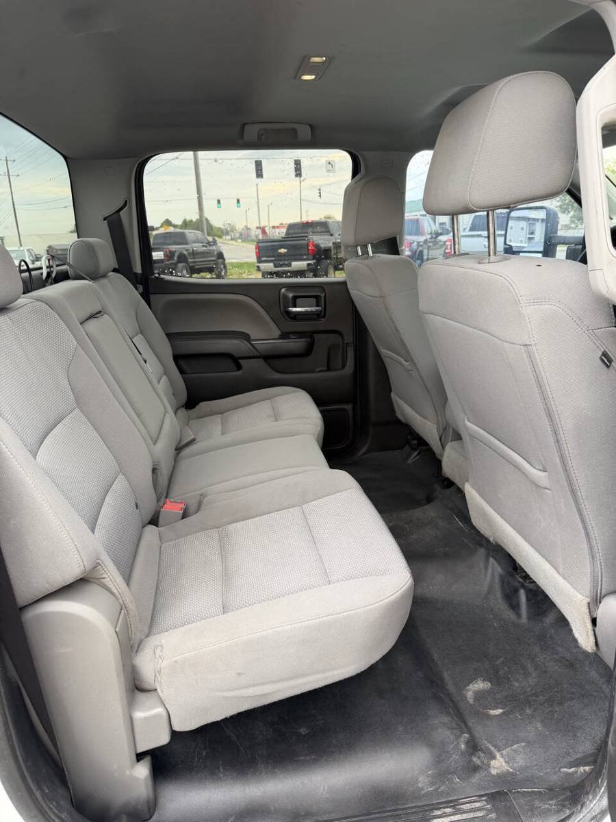Used 2018 Chevrolet Silverado 2500 W/T w/ WT Convenience Package AWD/4WD image 11