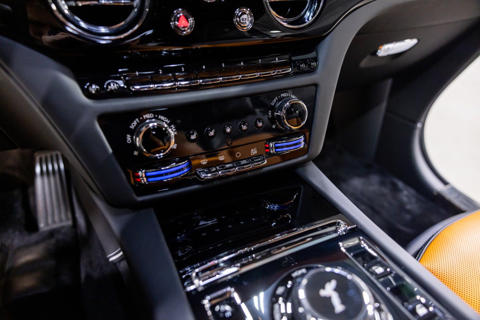 Used 2024 Rolls-Royce Spectre w/ Spectre Launch Package AWD/4WD image 48