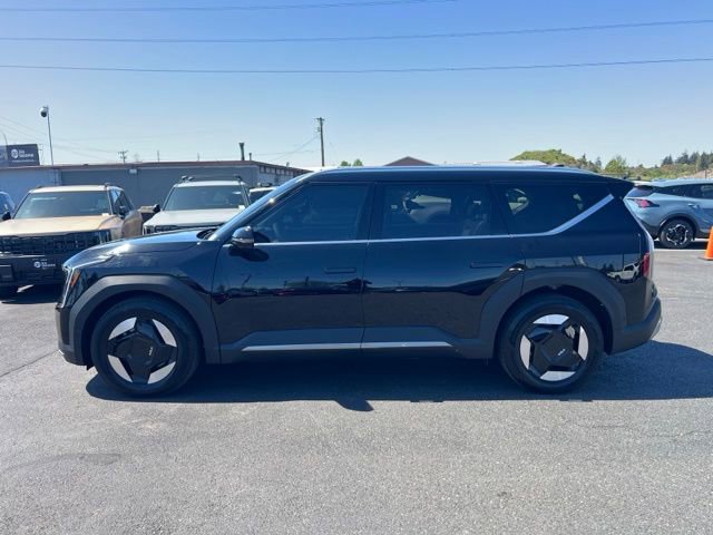 Certified 2026 Kia EV9 Wind AWD/4WD image 4