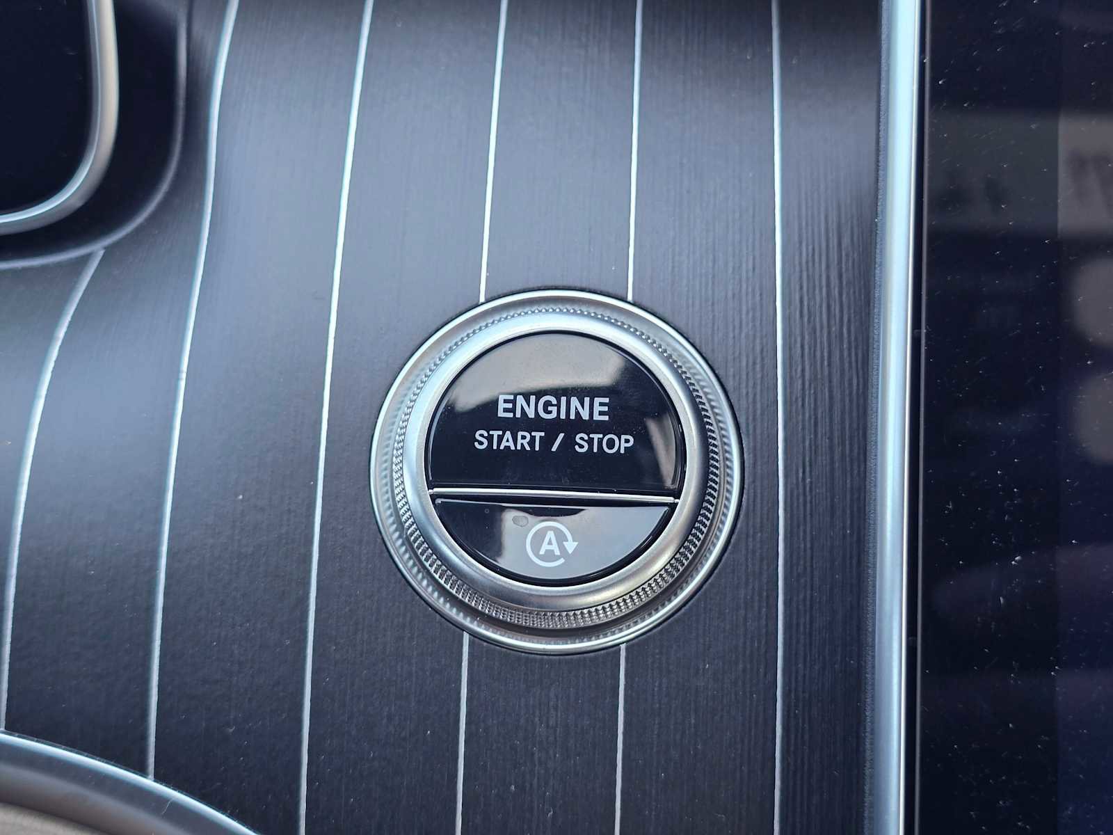 Used 2026 Mercedes-Benz C 300 Sedan image 33