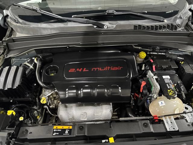 Used 2017 Jeep Renegade Trailhawk AWD/4WD image 42