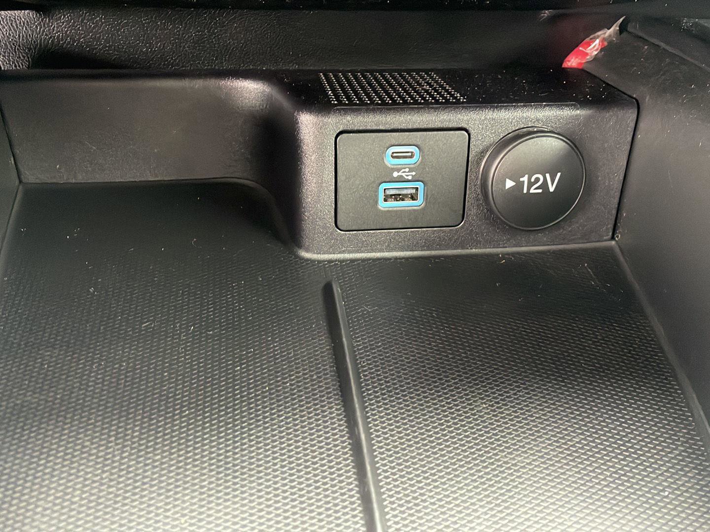 Used 2022 Ford Escape SEL w/ SEL Stealth AWD Package image 20