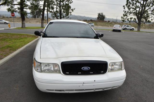 Used 1999 Ford Crown Victoria Police Interceptor RWD image 2