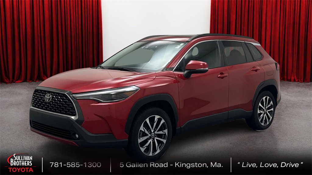 Used 2022 Toyota Corolla Cross XLE