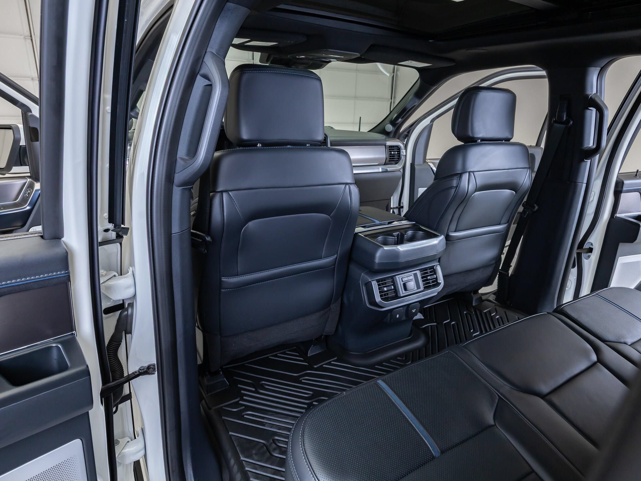 Used 2025 Ford F150 Platinum w/ Equipment Group 702A High AWD/4WD image 33
