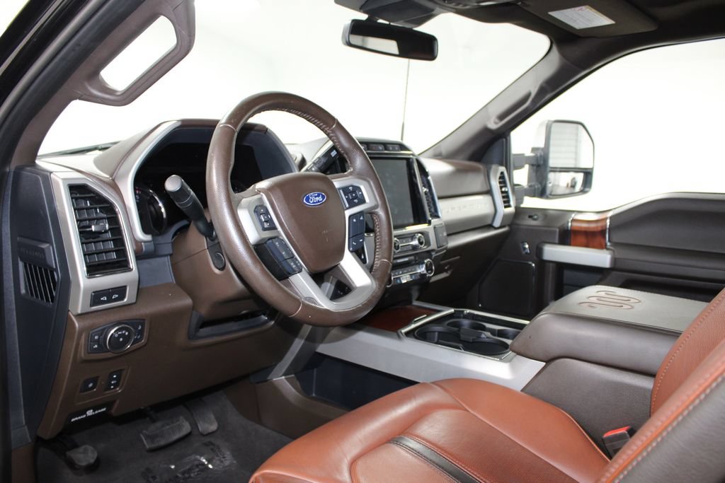 Used 2022 Ford F350 King Ranch w/ King Ranch Ultimate Package AWD/4WD image 26