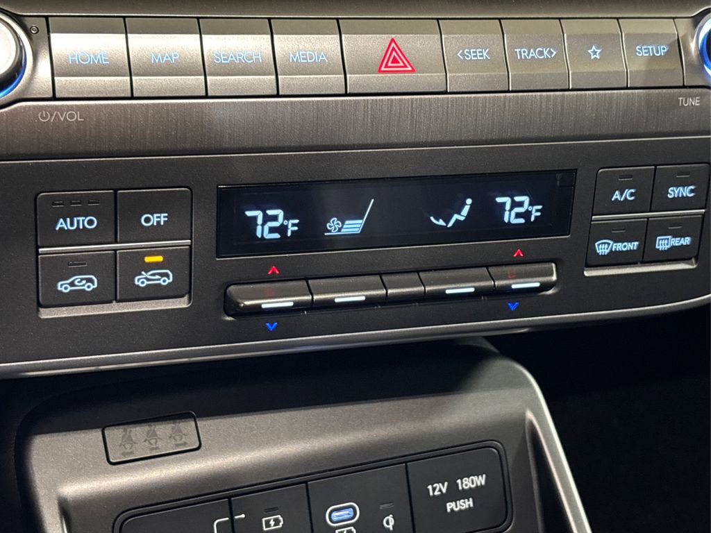 Used 2026 Hyundai Kona Limited image 33