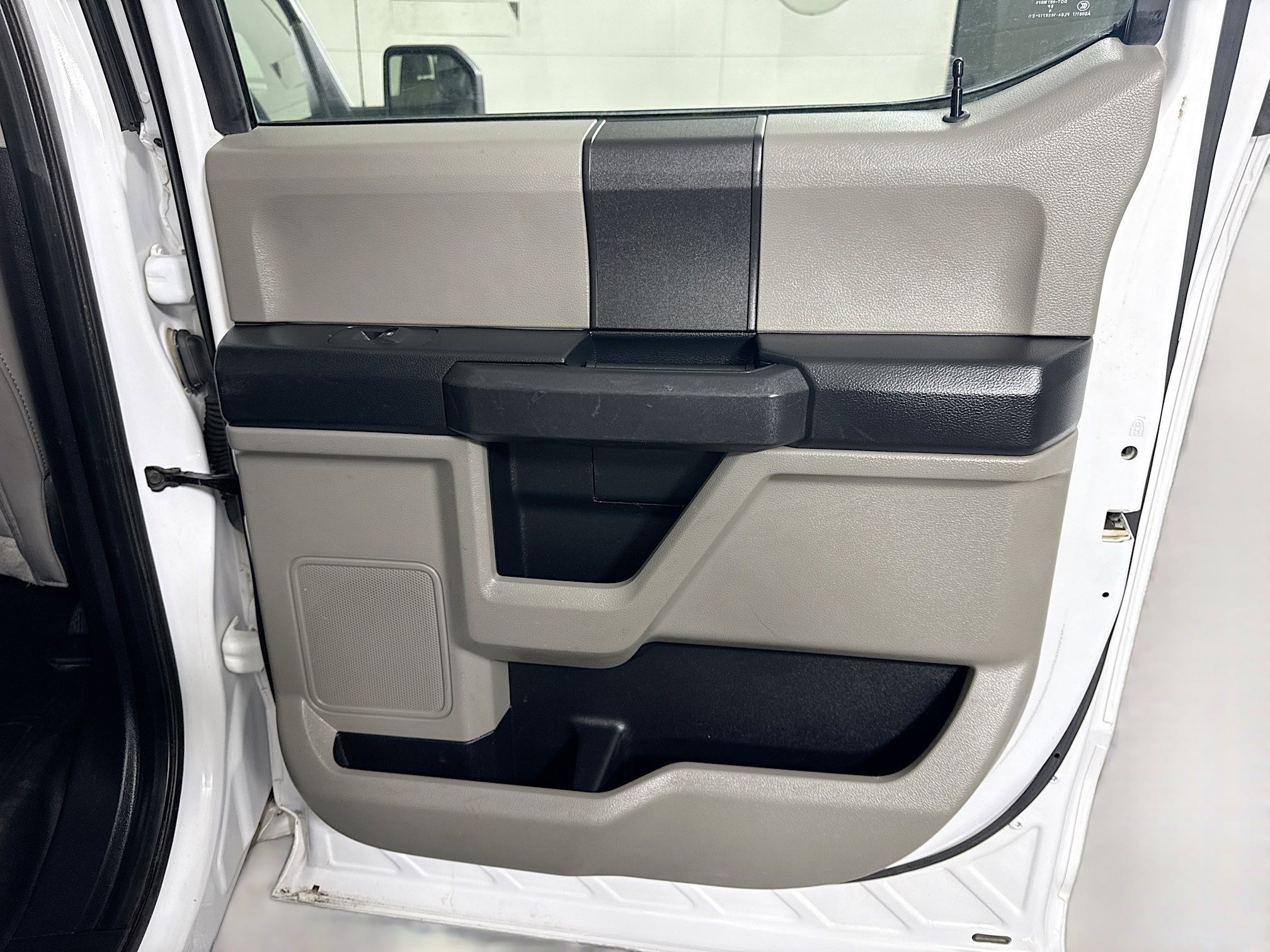 Used 2018 Ford F150 XL w/ XL Power Equipment Group image 27