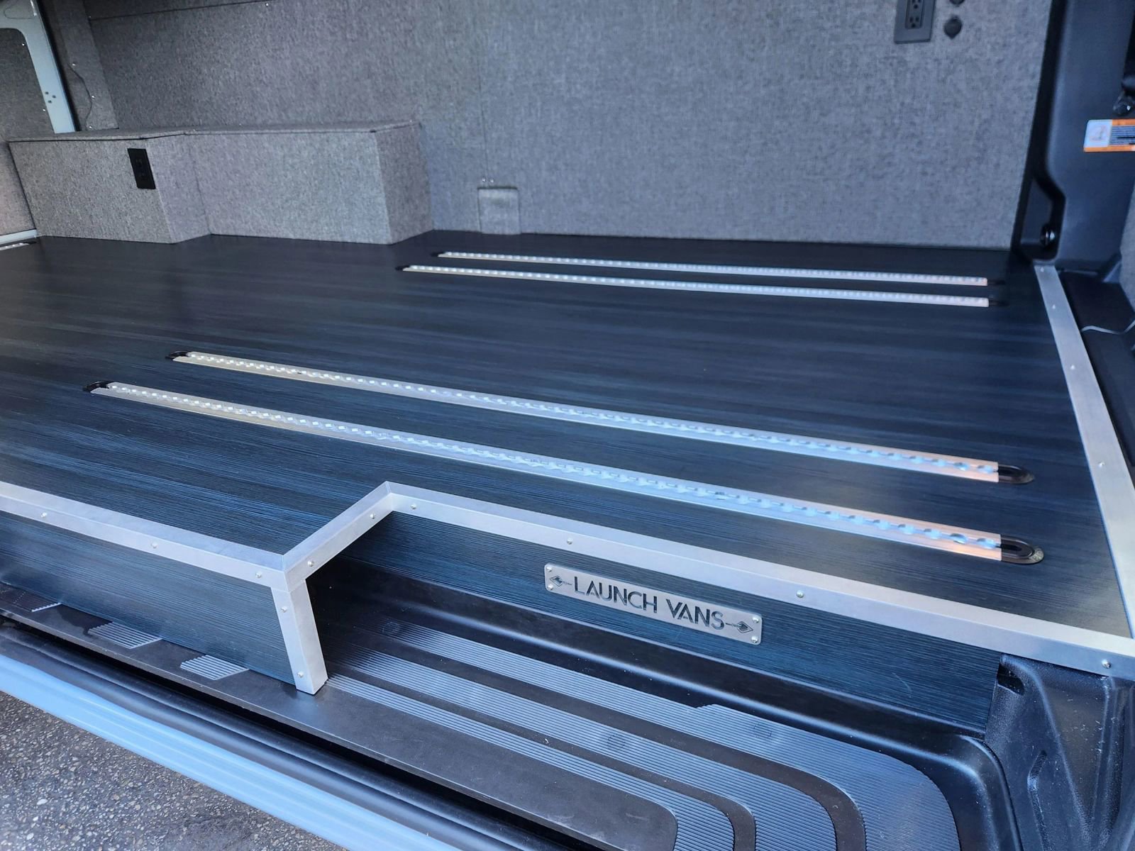 Used 2025 Mercedes-Benz Sprinter 2500 image 26