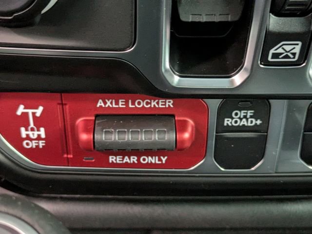 New 2026 Jeep Gladiator Mojave w/ Technology Group image 24