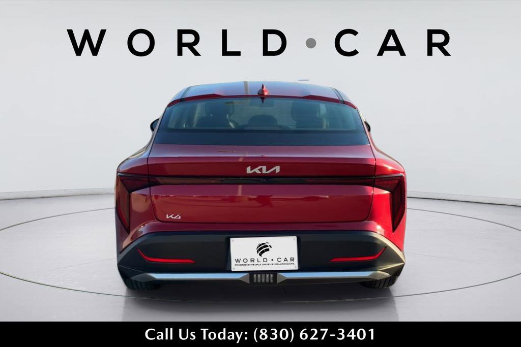 Certified 2025 Kia K4 image 12