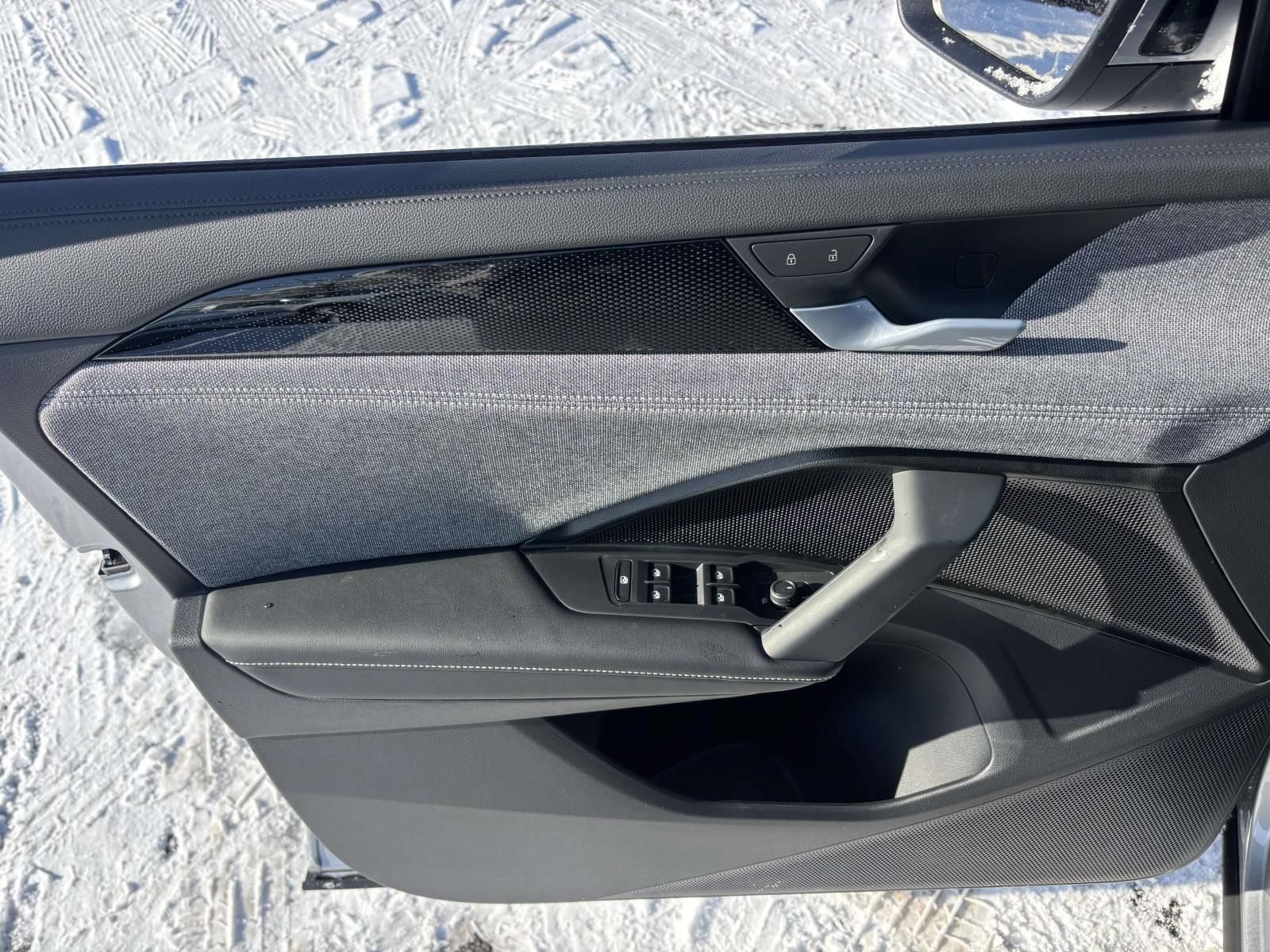 New 2026 Volkswagen Tiguan S AWD/4WD image 11