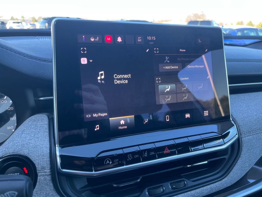 Used 2023 Jeep Compass Latitude image 19