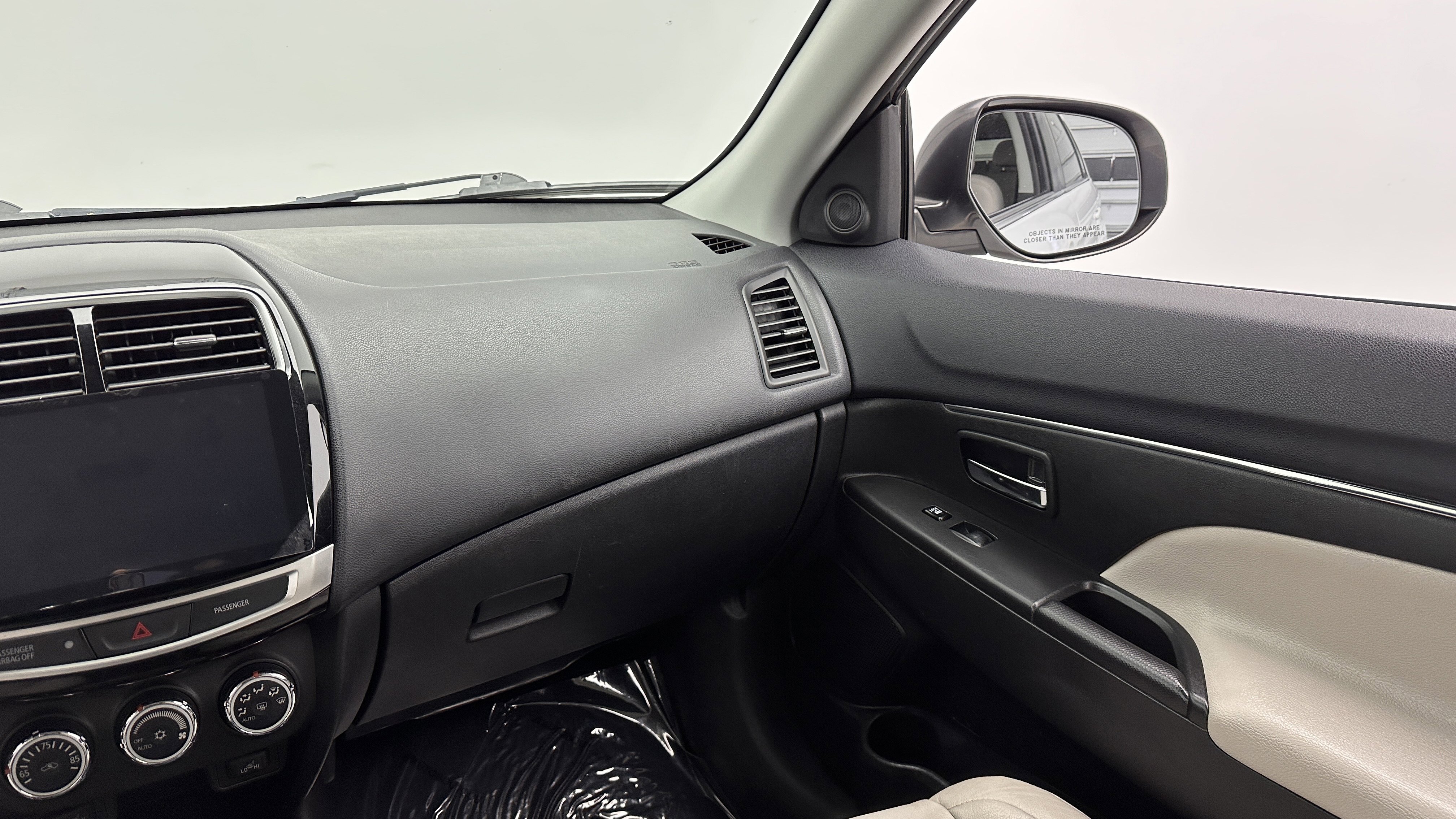 Used 2015 Mitsubishi Outlander Sport GT image 27